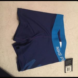 nike pro navy & light blue