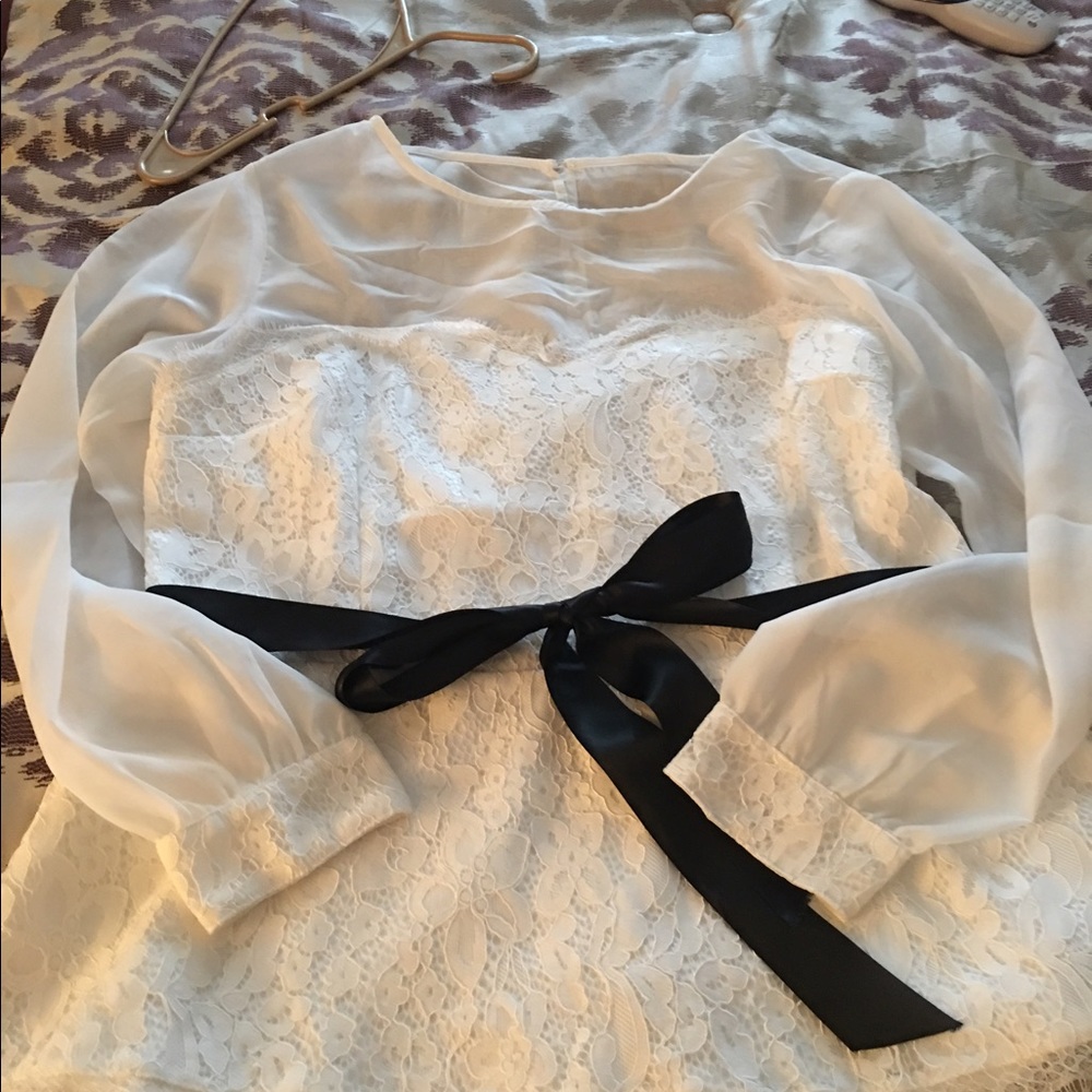 N/w out tags white blouse