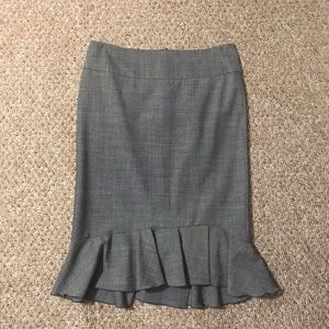 Gray pencil skirt