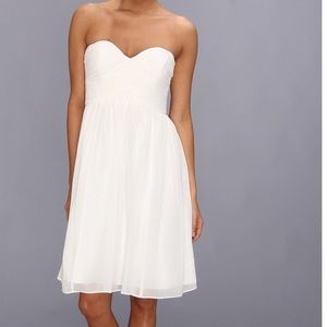 Donna Morgan white chiffon sweetheart dress