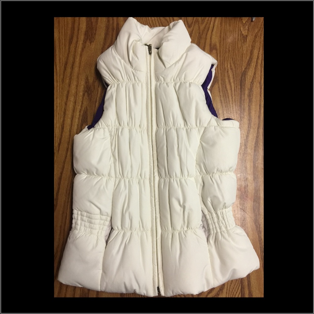 Chaps - Girl's Vest NEVER WORN
