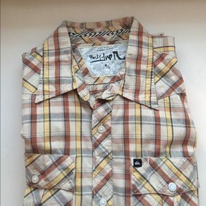 Men's Quiksilver plaid shirt