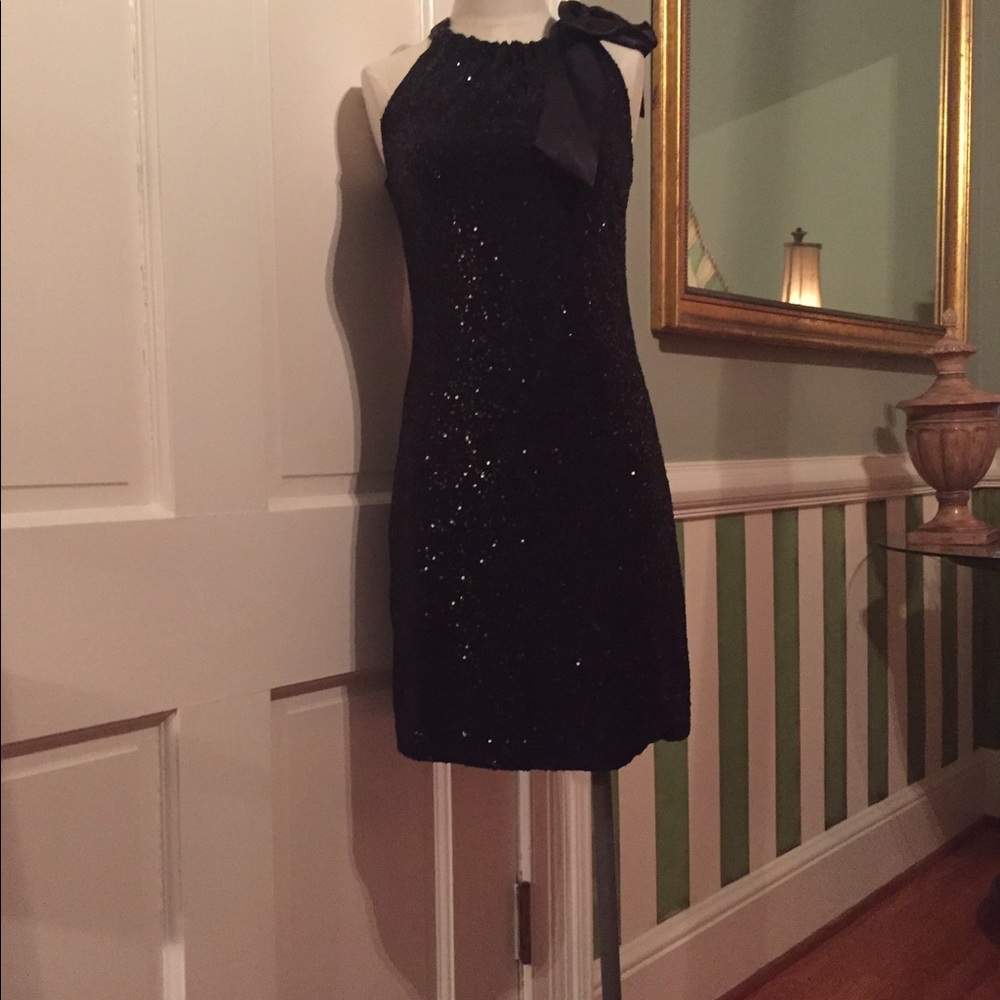 Tahari mid length cocktail dress