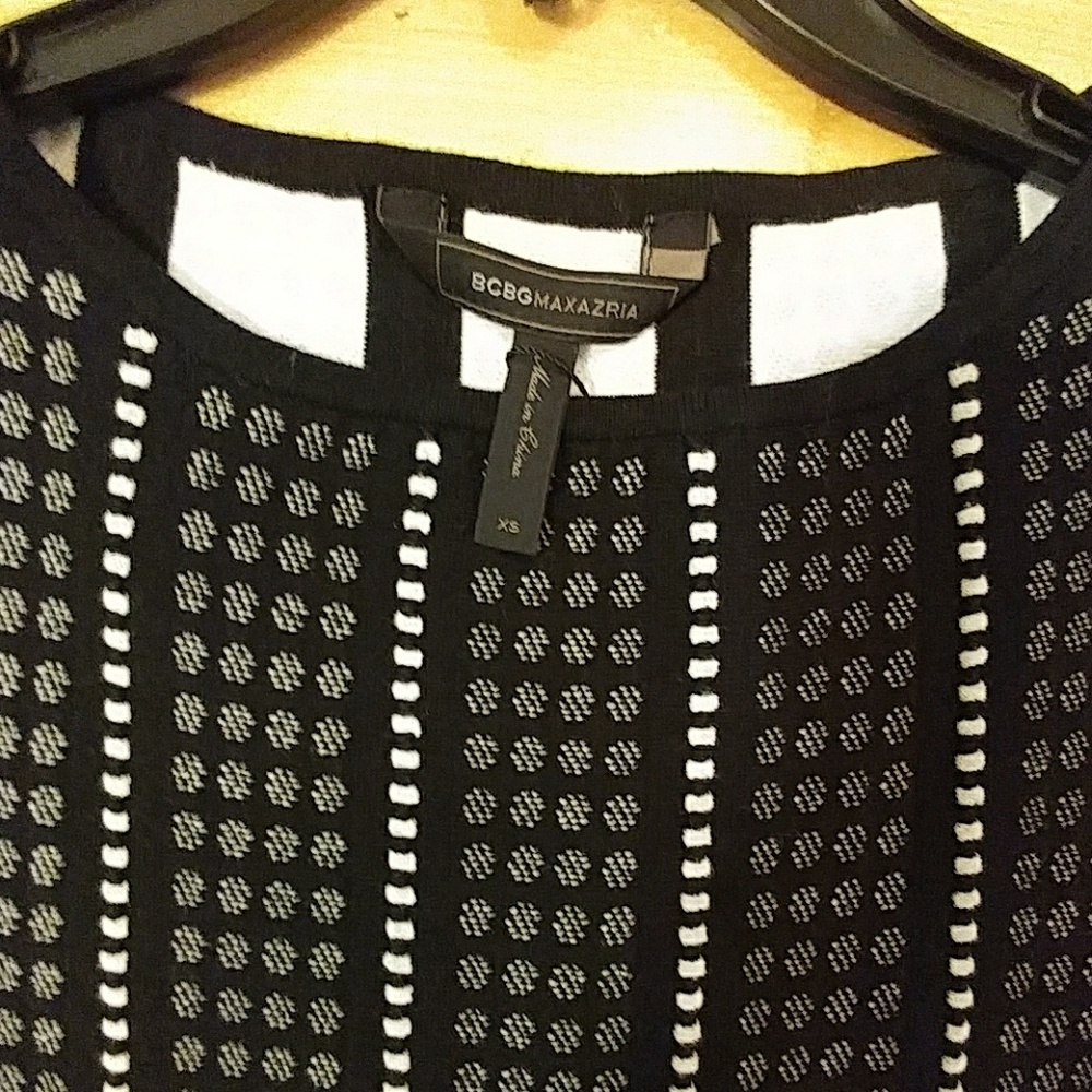 🆕 BCBGMAXAZRIA "Victoria" B & W dress 🆕 - Picture 2 of 5