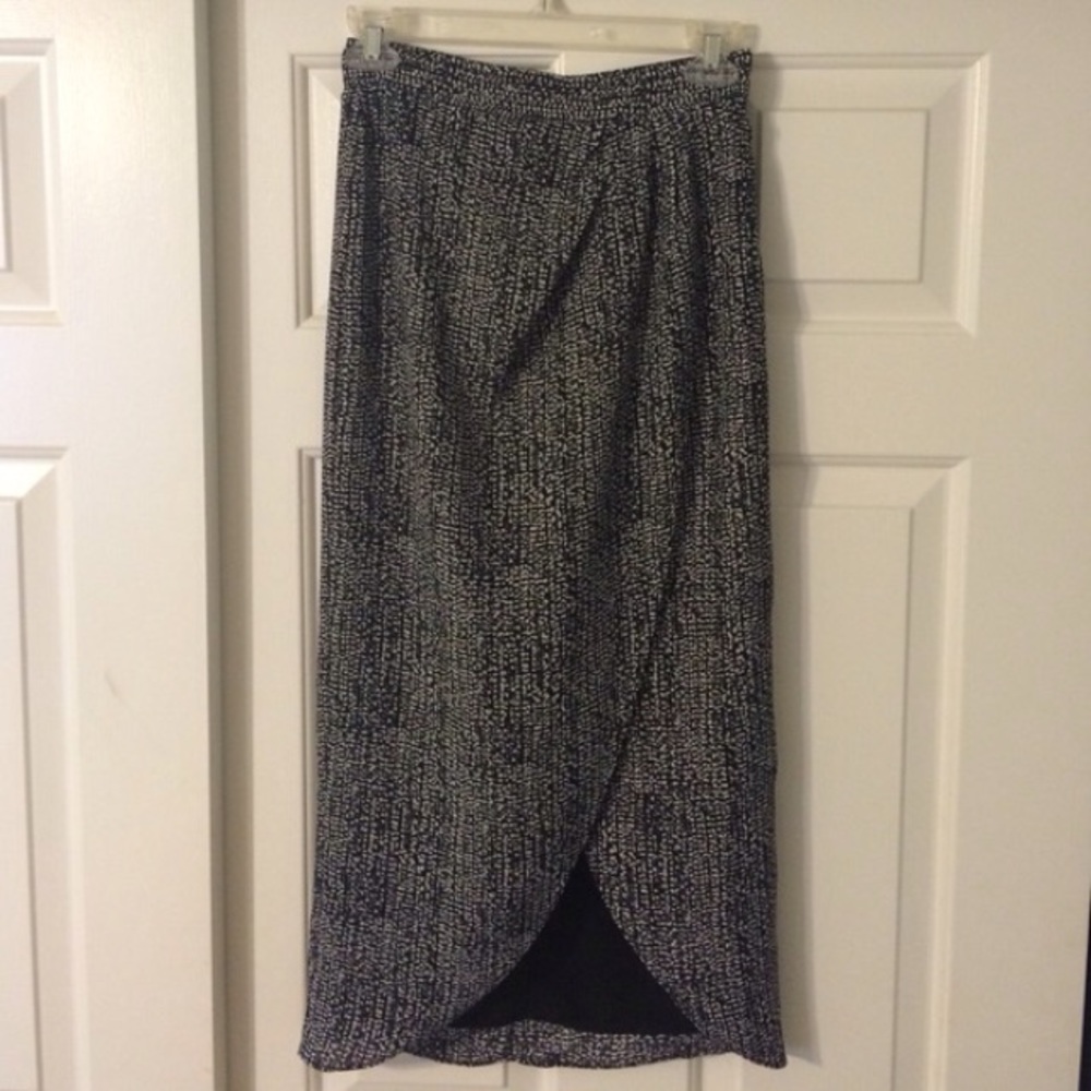 High-low skirt