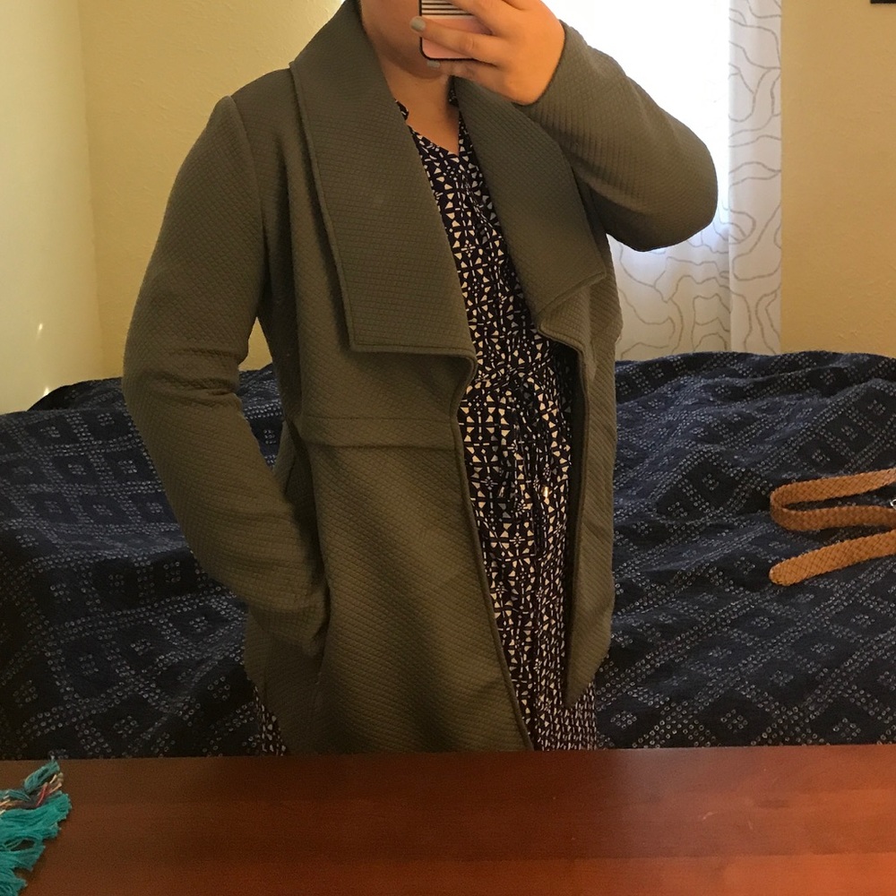 Kensie Cera Knit Jacket - Picture 6 of 7
