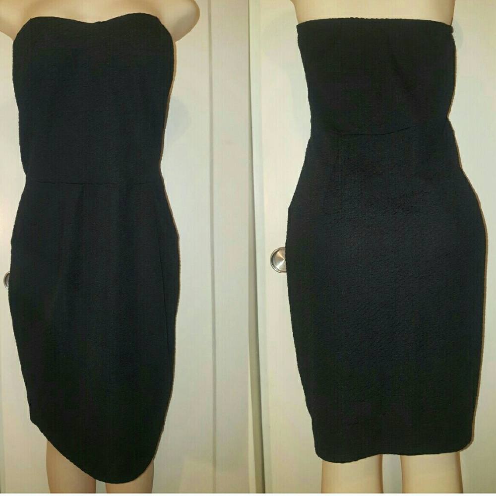 Plus size Sleeveless little black dress