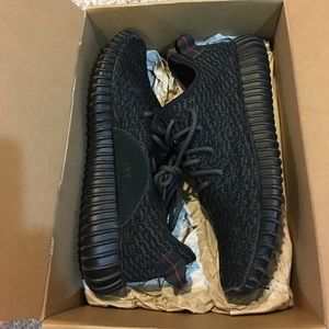 Yeezy Boost 350 Pirate Black