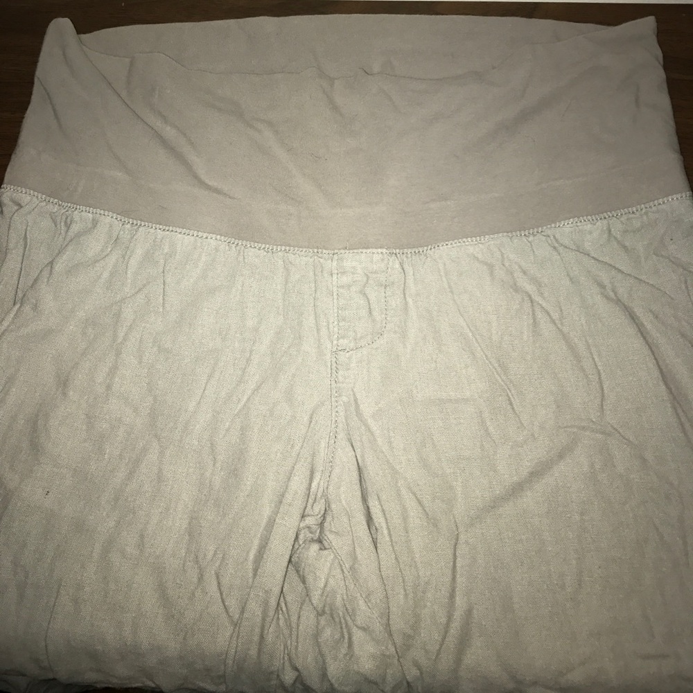 Old navy maternity linen pants