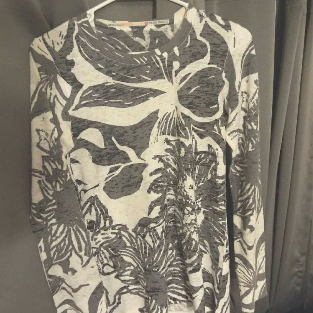 Before and Again Thermal Long Sleeve Small