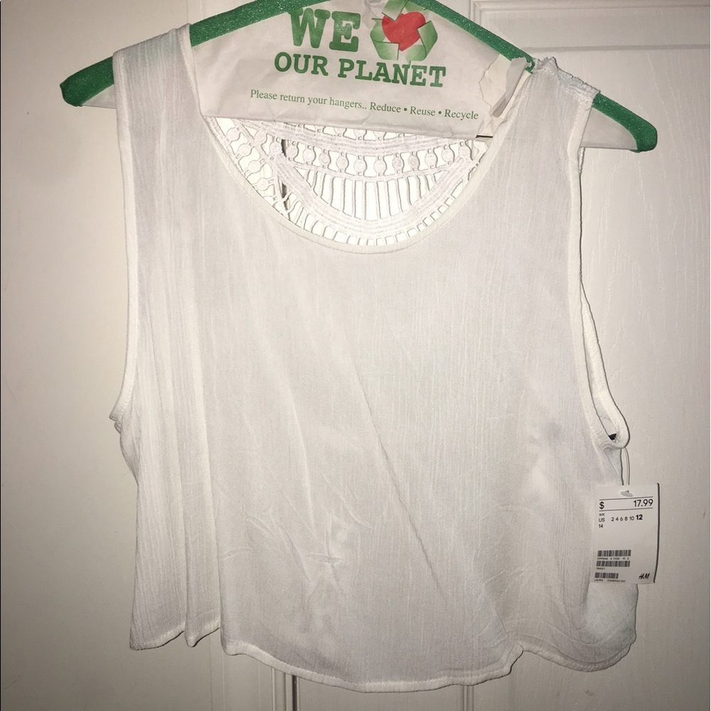 White cropped tank from H&M