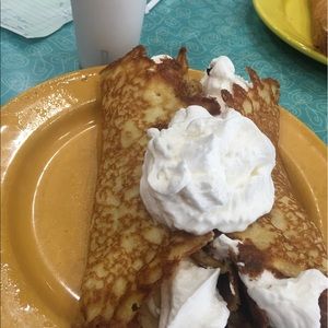 Meet your Posher, Priscilla