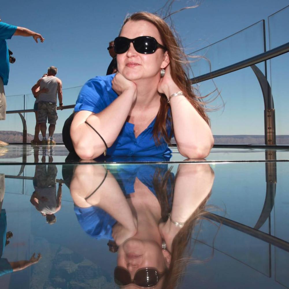 Meet your Posher, Jennifer