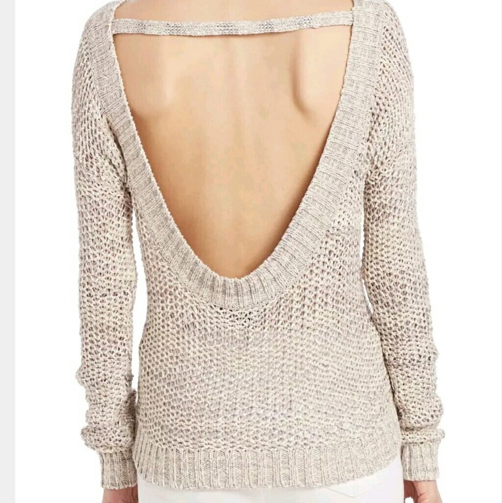NWOT 360 v-back sweater open weave