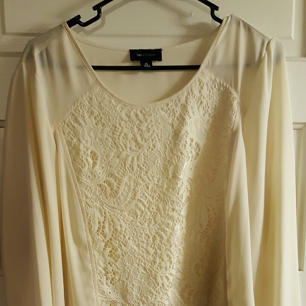 Nice Gently Worn Blouse