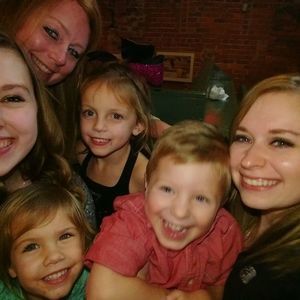 Meet your Posher, Mari