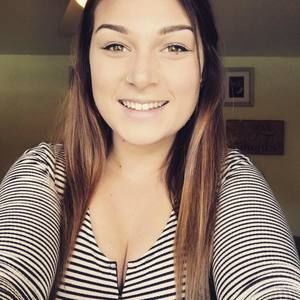 Meet your Posher, Alyssa