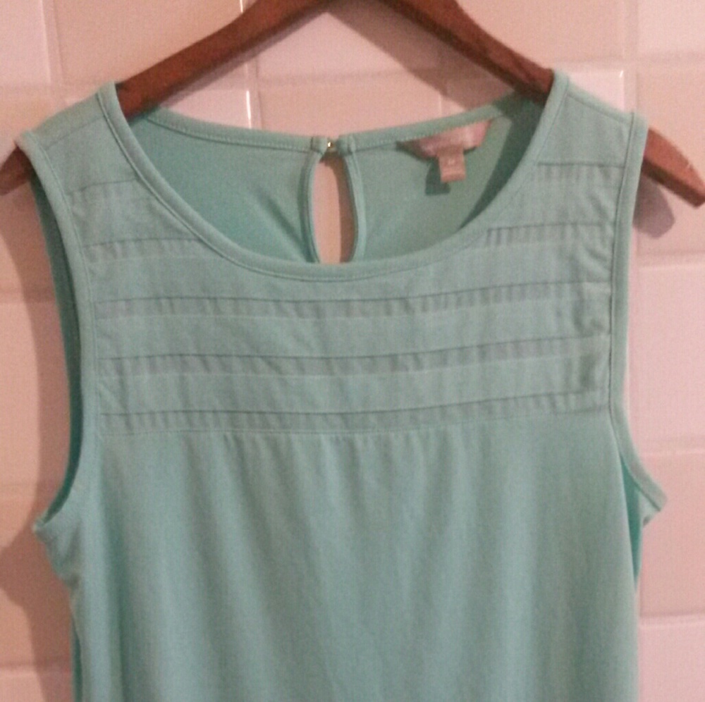 Mint green Banana Republic tank