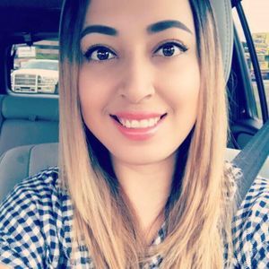 Meet your Posher, Gloria