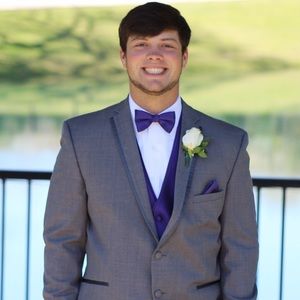 Meet your Posher, Nikolas