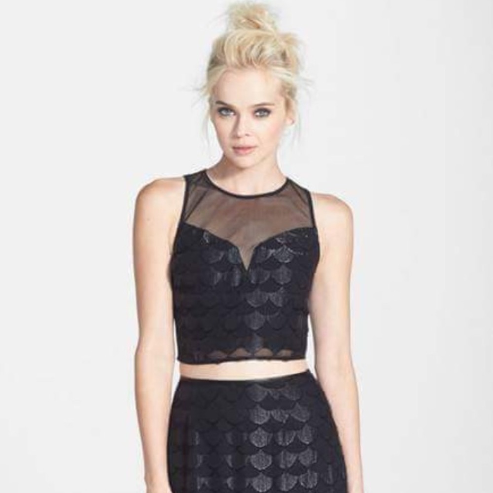 NWOT! ASTR Black top from Nordstrom 💞 S