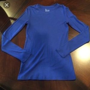 NWOT The Gap Bowery V Necks