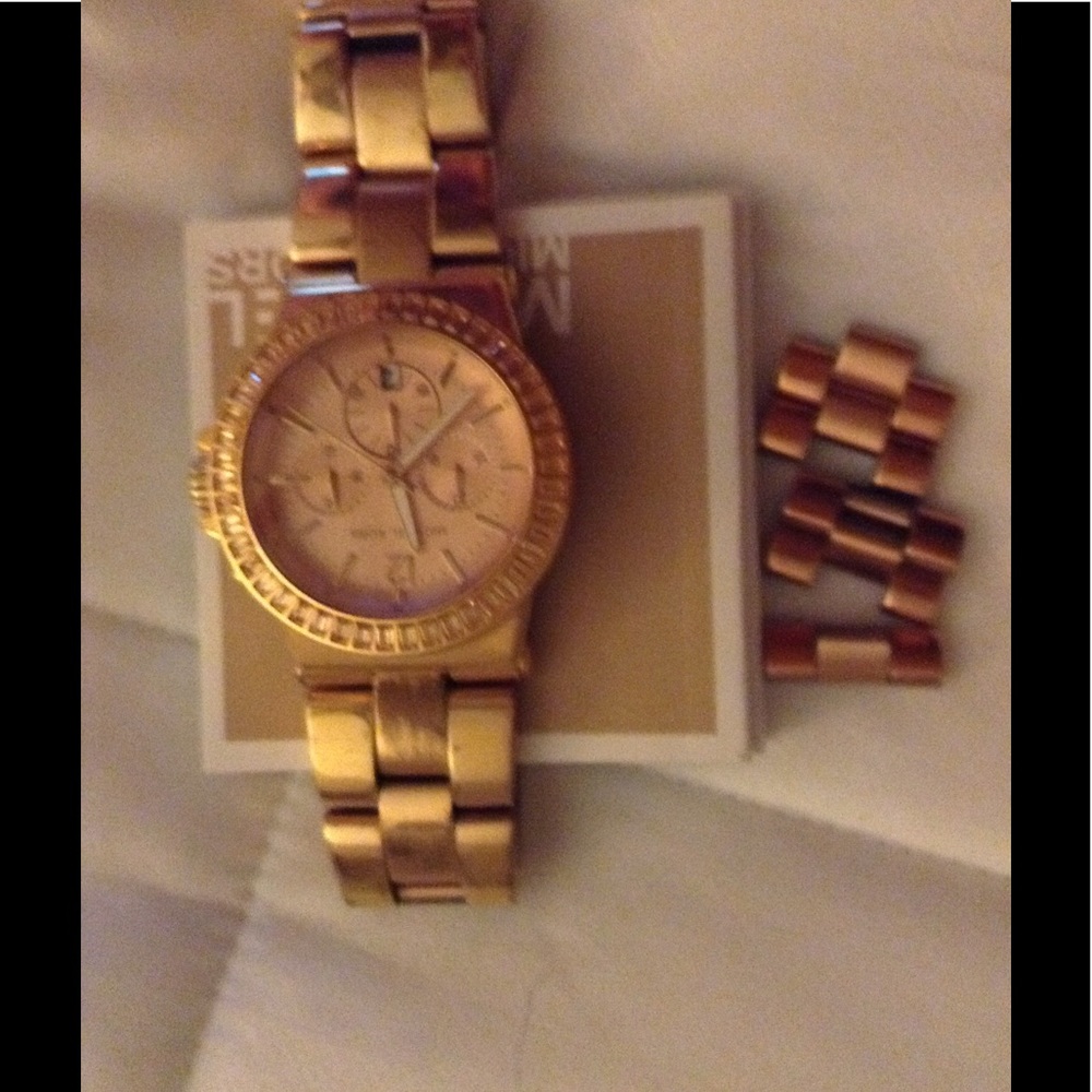 Rose gold authentic Michael Kors watch