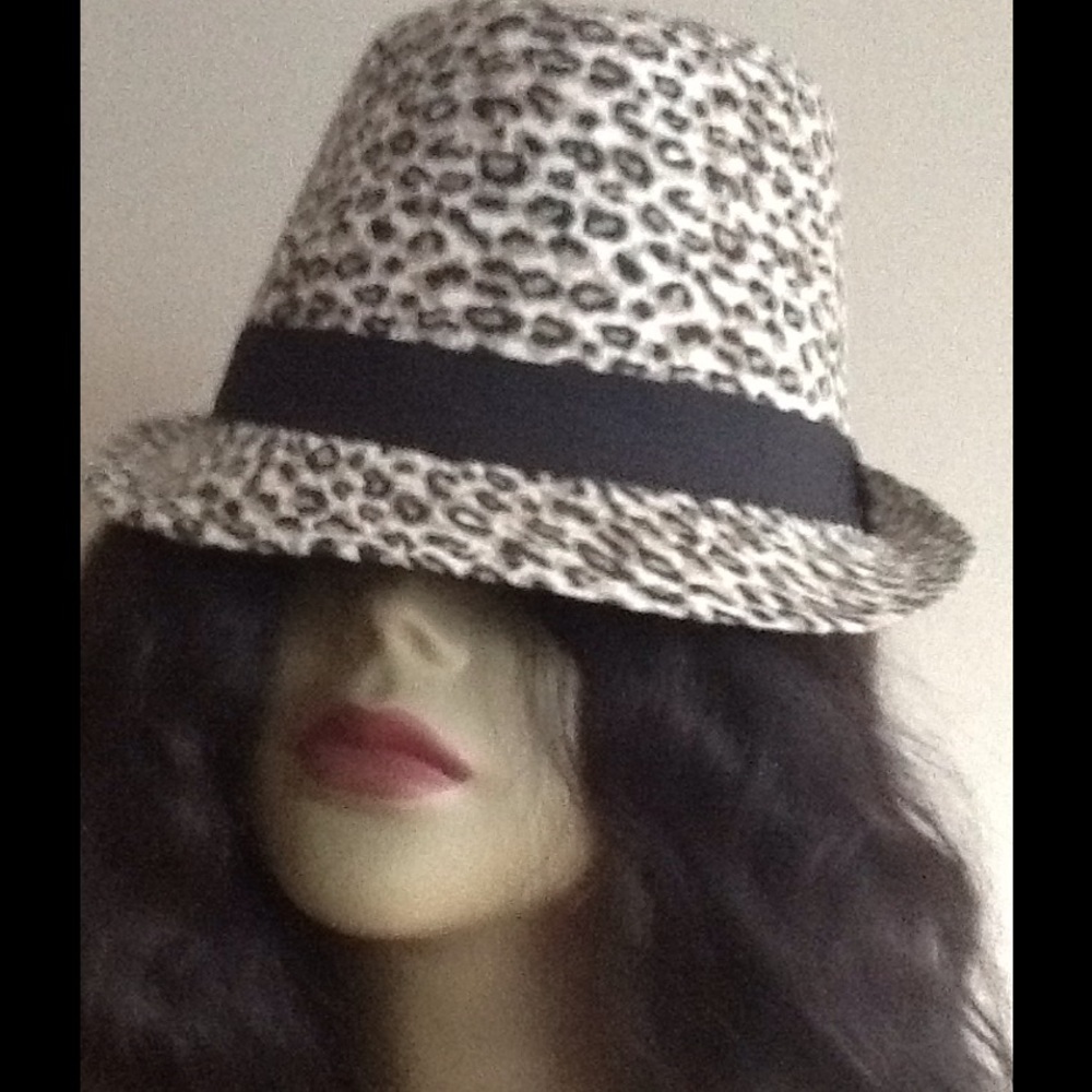 Stylish head wear