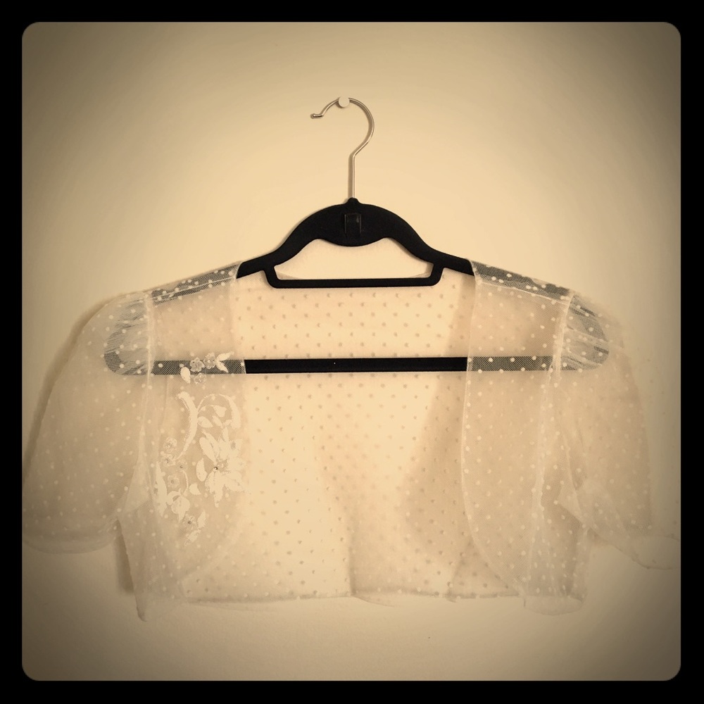 Custom dotted ivory tulle shrug