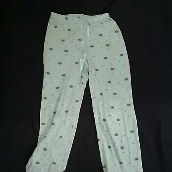 2 piece pajama set - Picture 3 of 4