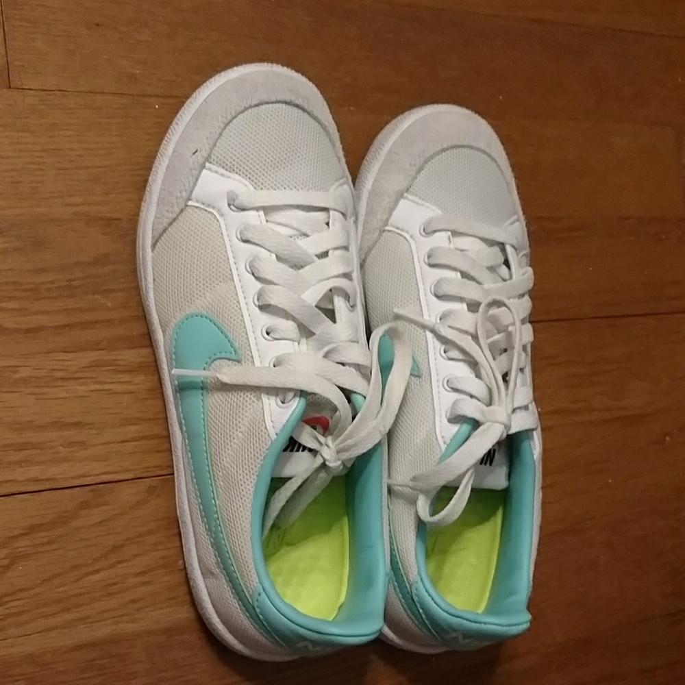 Nike shoes