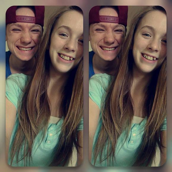 Meet your Posher, Madison - Picture 1 of 1