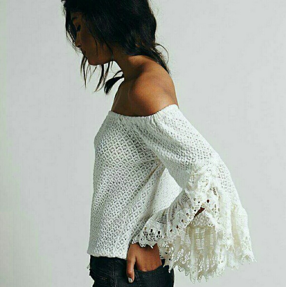 LAST ONE Free People Lace Bell Sleeve Boho Top - Picture 7 of 7