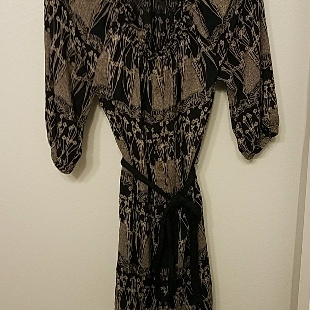 Banana Republic Navy and Beige Print Dress