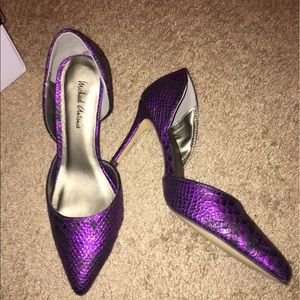 Ladies size 6.5 Michael Antonio pumps. New!!