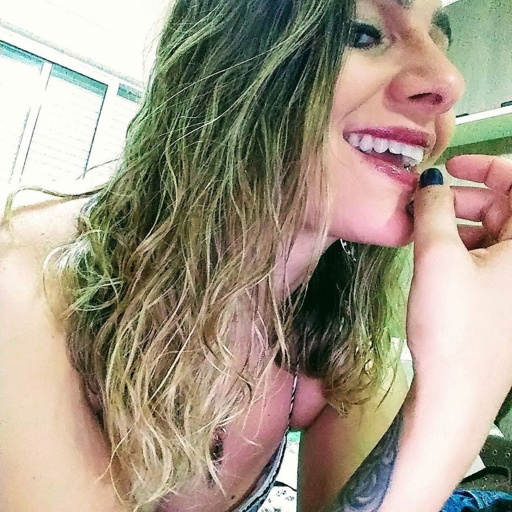 Meet your Posher, Bia