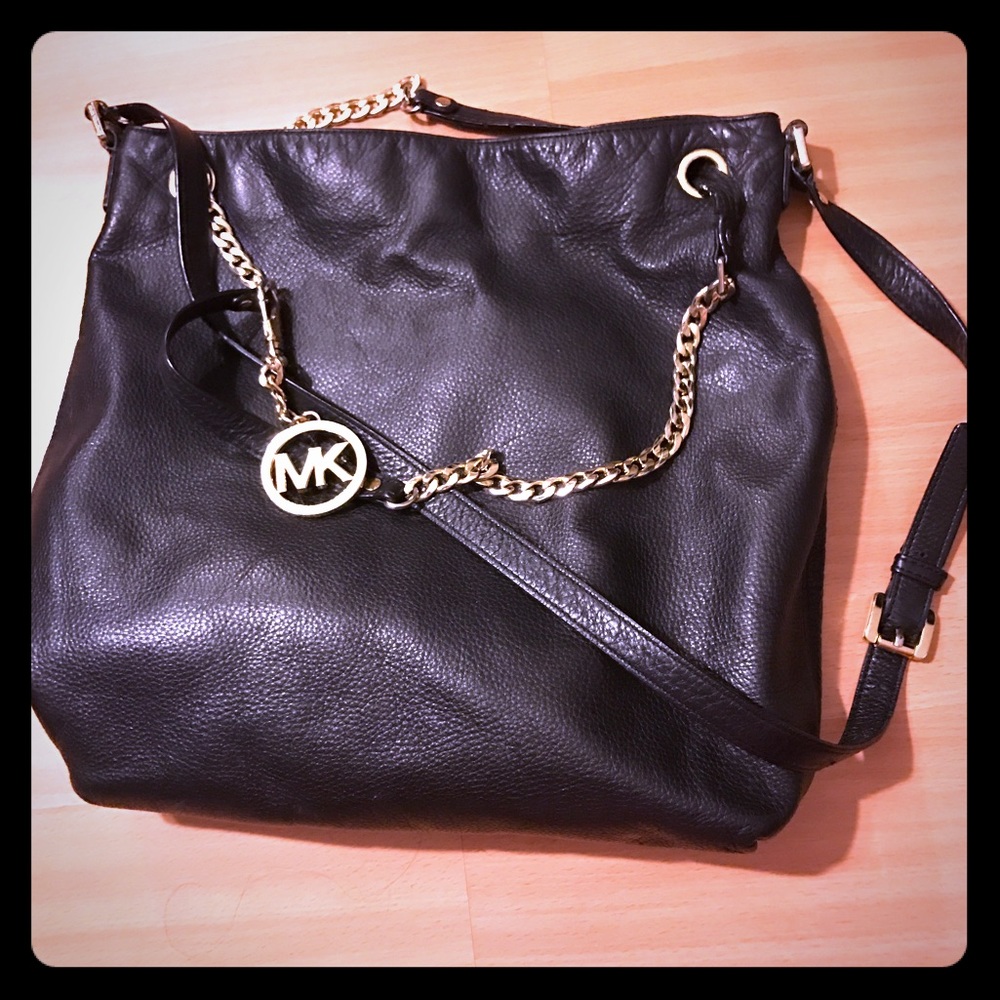 Michael kors shoulder bag black