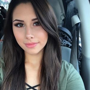 Meet your Posher, Haley