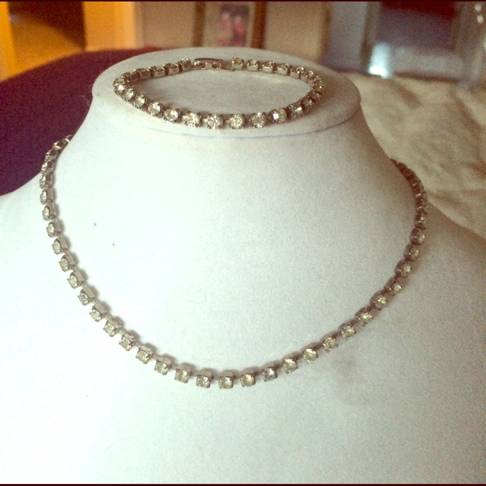 Vintage Rhinestone necklace and bracelet set