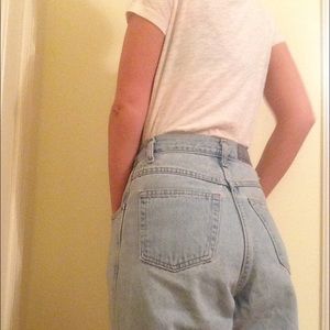 Vintage light blue mom jeans