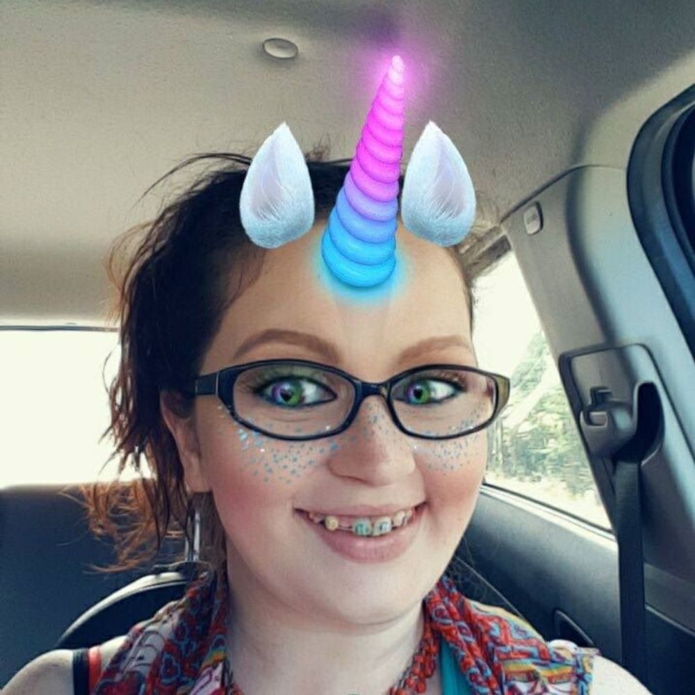 Meet your Posher, Gena