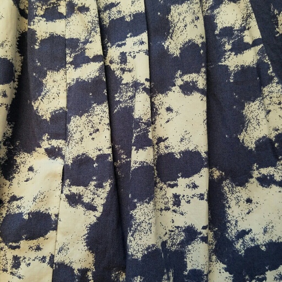 Fossil Acid Wash Pleated Navy Skirt w/ Pockets - Picture 3 of 4