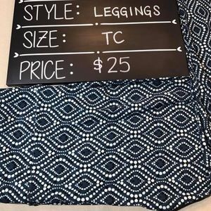 Black & White Dotted TC LuLaRoe Leggings
