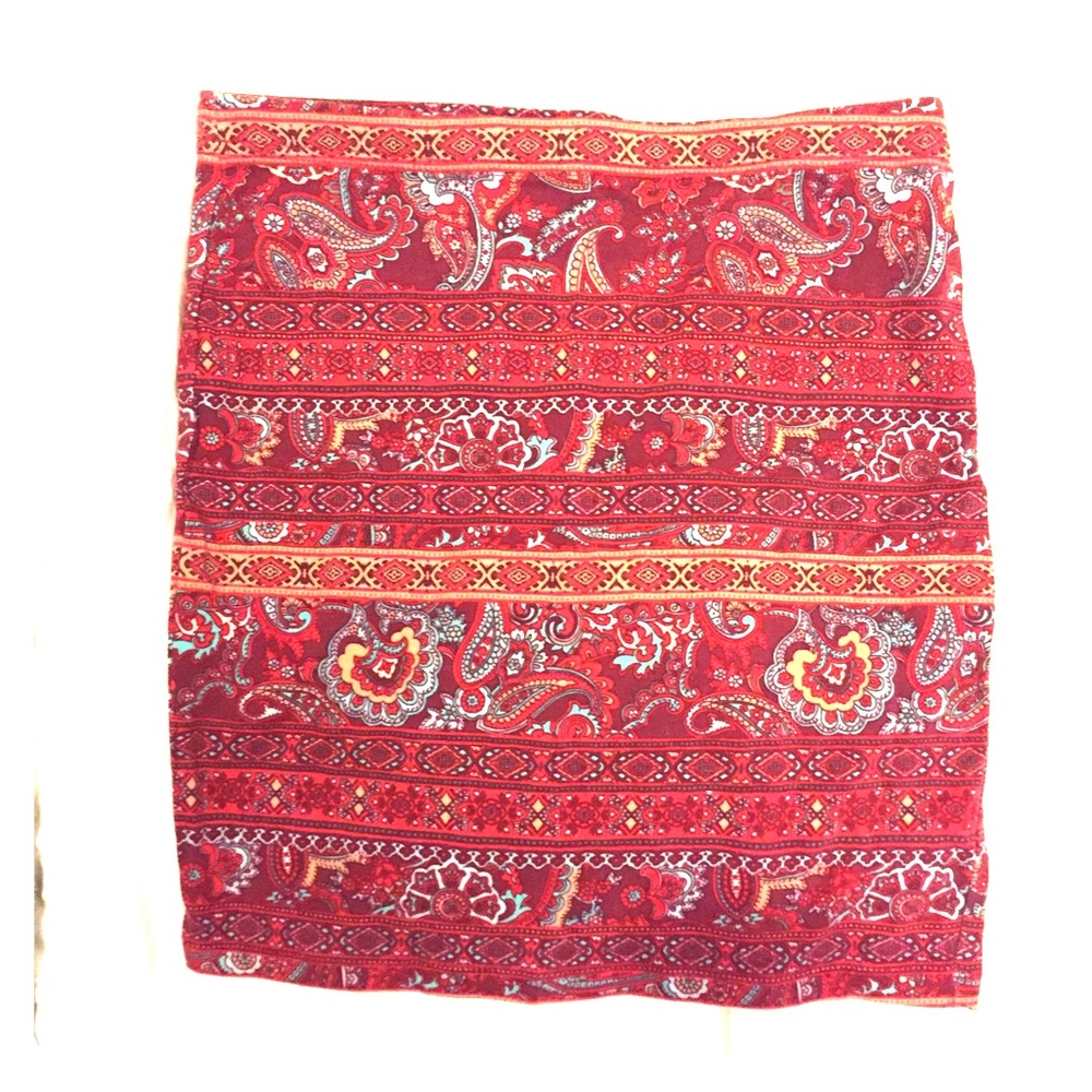 Forever 21 : Body-Con Printed Skirt