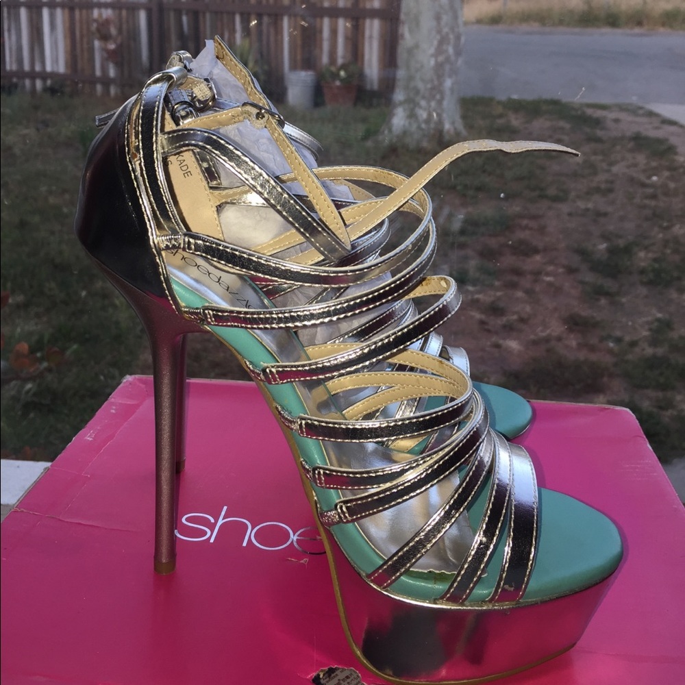 Kaskade Heels by SHOEDAZZLE 7.5