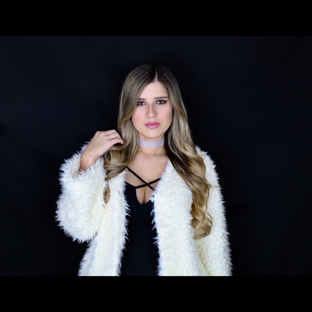 Meet your Posher, Siara