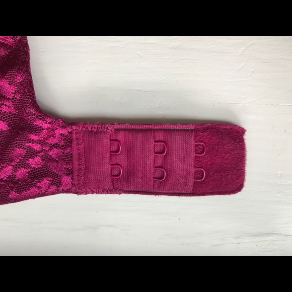 🌶 Le Mystere Satin Berry Push Up 🌶 - Picture 5 of 5