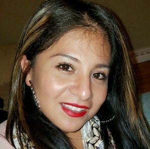 Meet your Posher, Yolanda