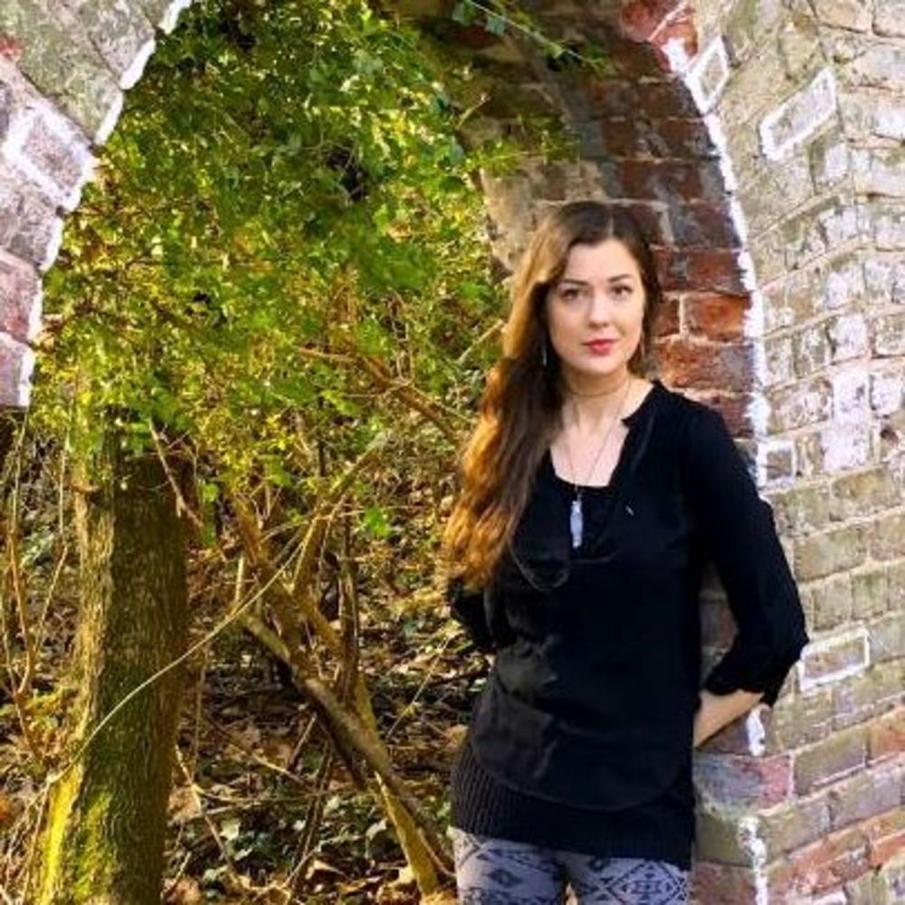 Meet your Posher, Cristina