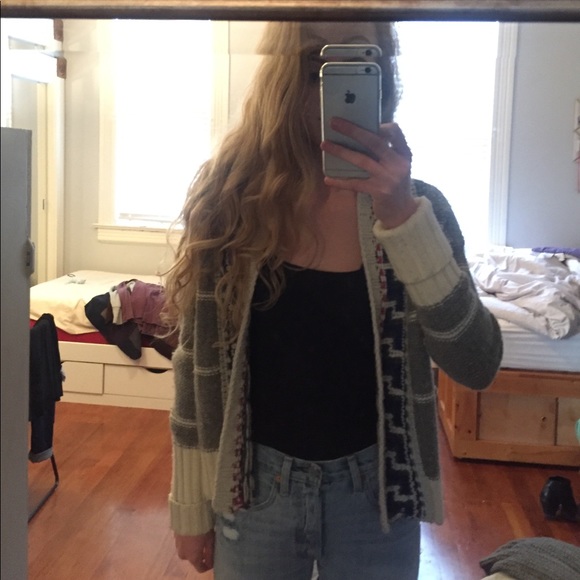 Knit sweater - Picture 2 of 4